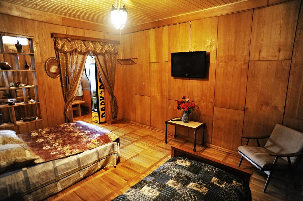 Guest House Gege Tbilisi Zimmer foto