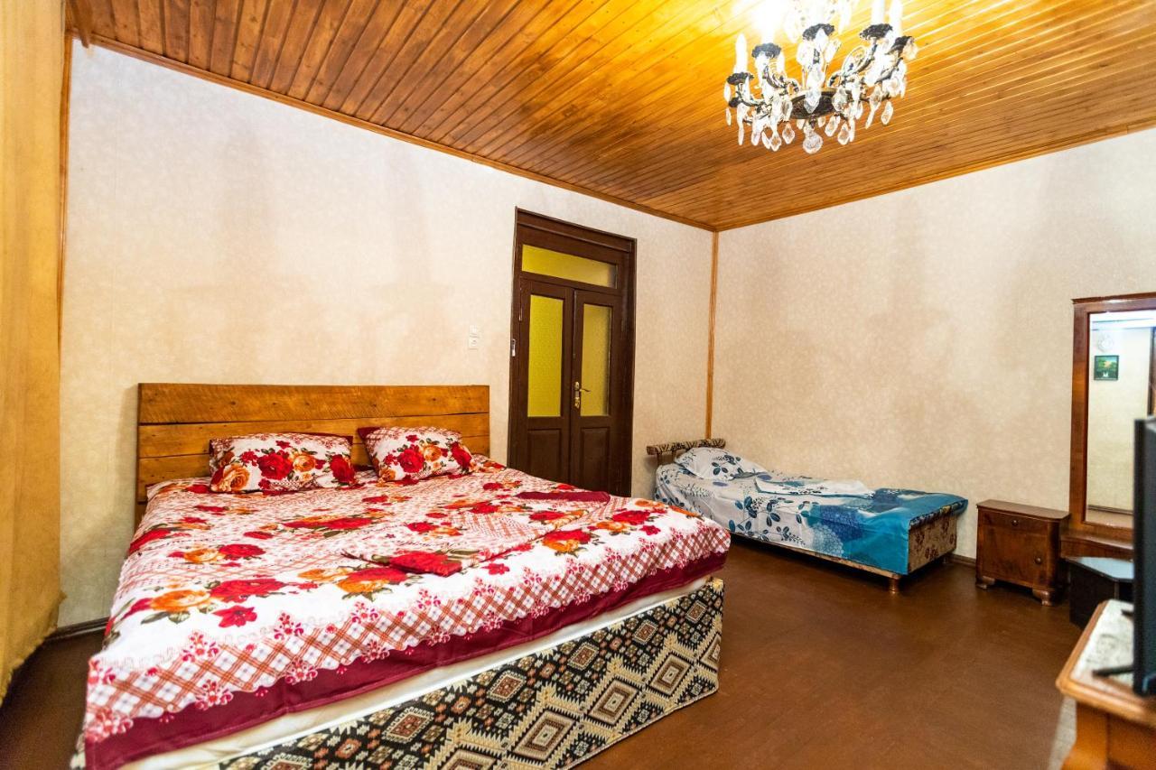 Guest House Gege Tbilisi Exterior foto